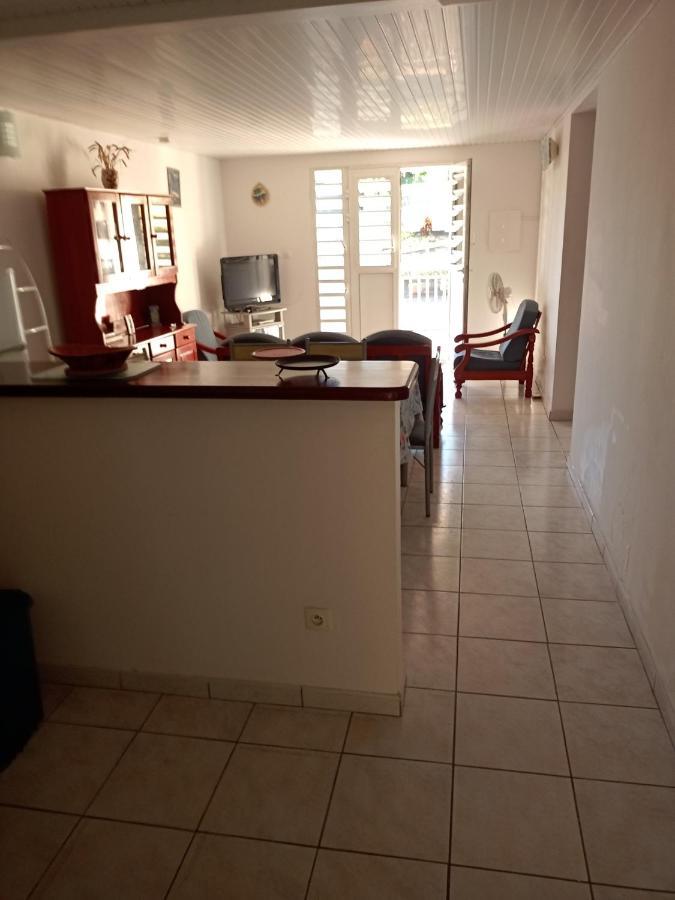 Charmant Appartement Verdoyant Le Morne-Vert Екстер'єр фото