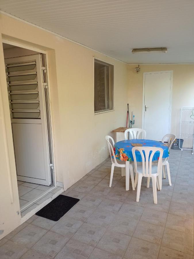 Charmant Appartement Verdoyant Le Morne-Vert Екстер'єр фото